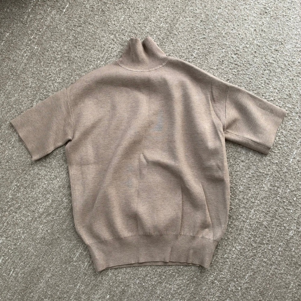 Aritzia Short-Sleeve Sweater
